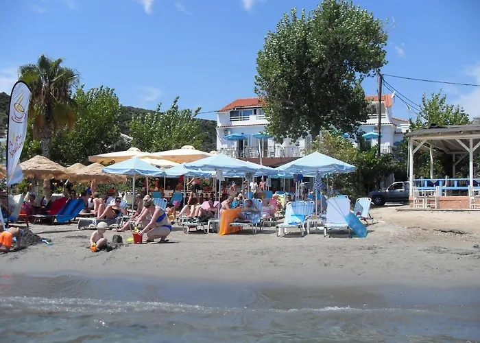 Hercules Sea Front Apartman Kateliósz