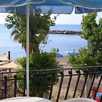 Hercules Sea Front * Kateleios