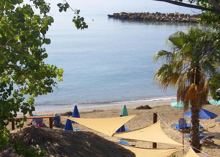 דירה Hercules Sea Front קאטליוס