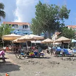 Hercules Sea Front Lejlighed